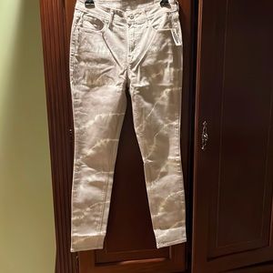 Brand New Old Navy Super Skinny Rock Star Pants! Size 8.